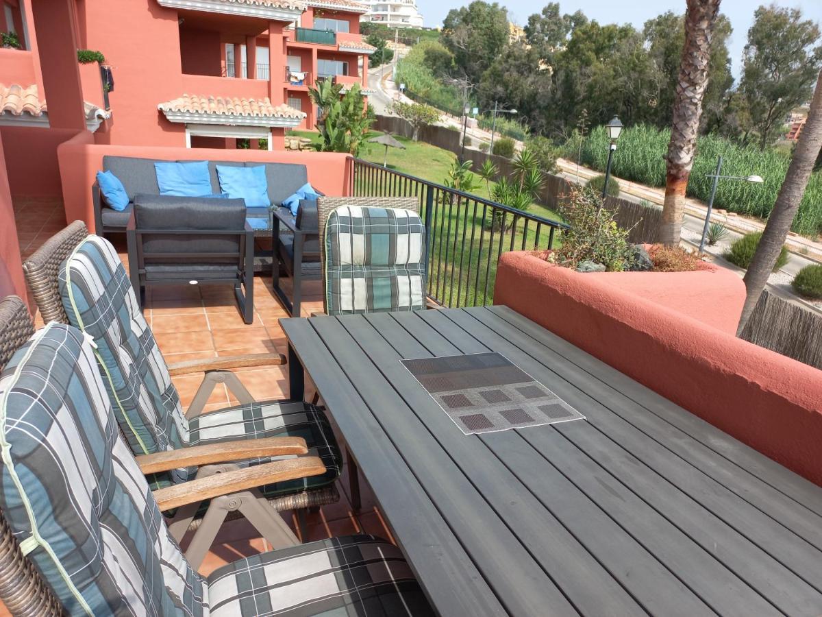 Apartamento Jardines De Manilva Kültér fotó